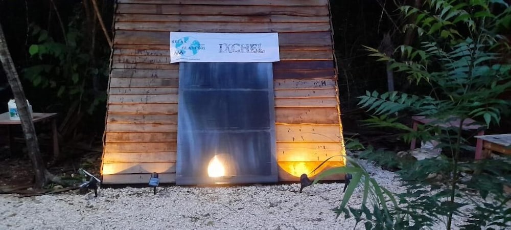 Relax Glamping - carbon neutral hotel in Bacalar