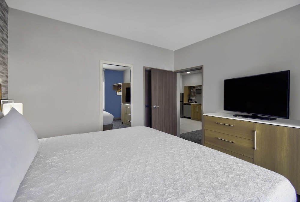 Home2 Suites By Hilton Whitestown Indianapolis NW - photo 13