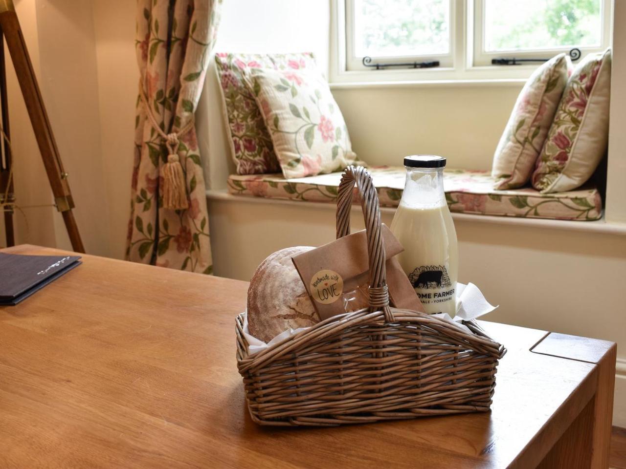 The Owlery At Aysgarth — 5-Star Luxury Hotel in Leyburn, United Kingdom