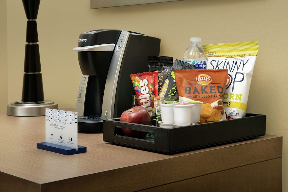 Hampton Inn Lake Charles - photo 23