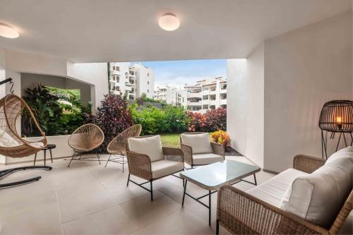 Jardines Tabor 0 1 Garden Pool View 2b — Arona