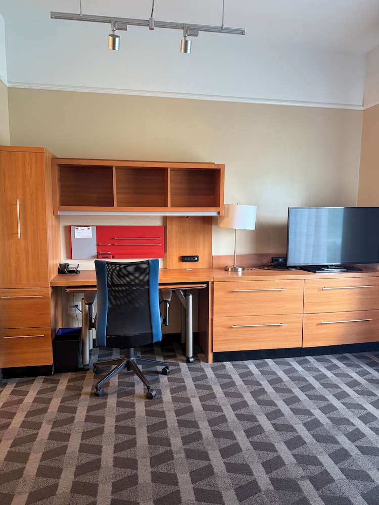 TownePlace Suites Hattiesburg - photo 12