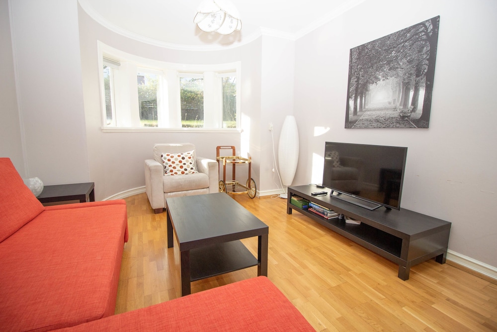 Seafarer Court Warm and Cozy Apartment
