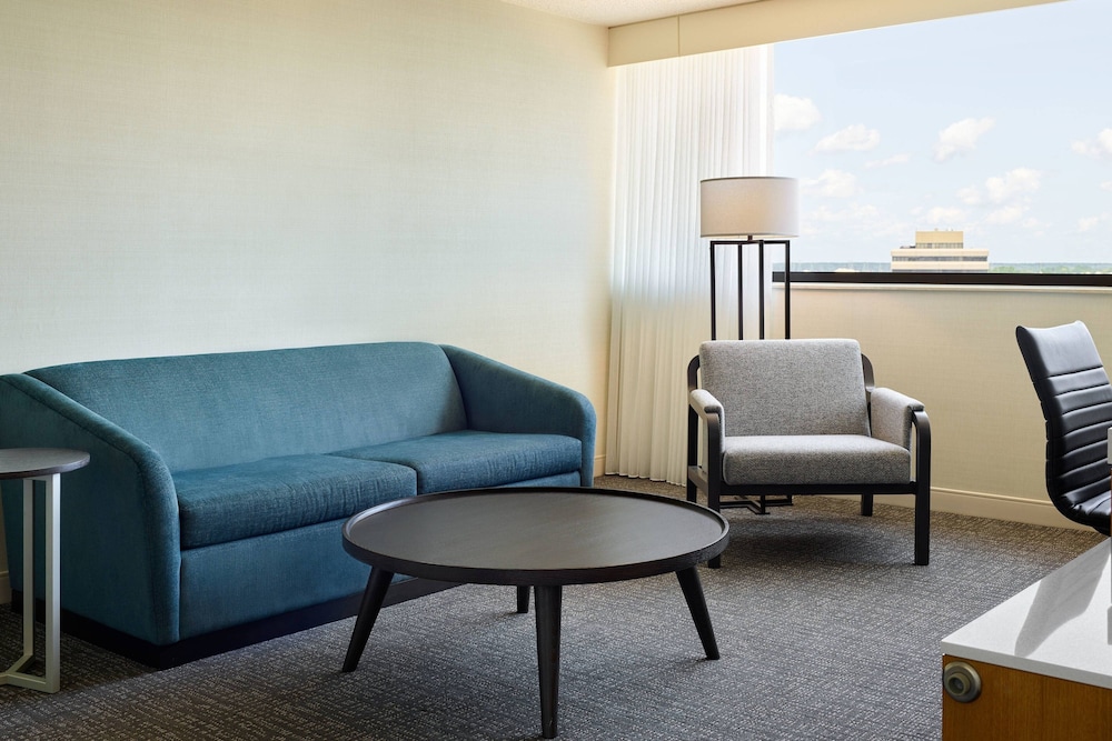 Delta Hotels by Marriott Muskegon Convention Center - photo 11