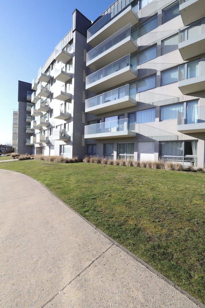 Apartment in Het Zoute with Sea Views — 4-Star Luxury Hotel in Knokke-Heist, Belgium