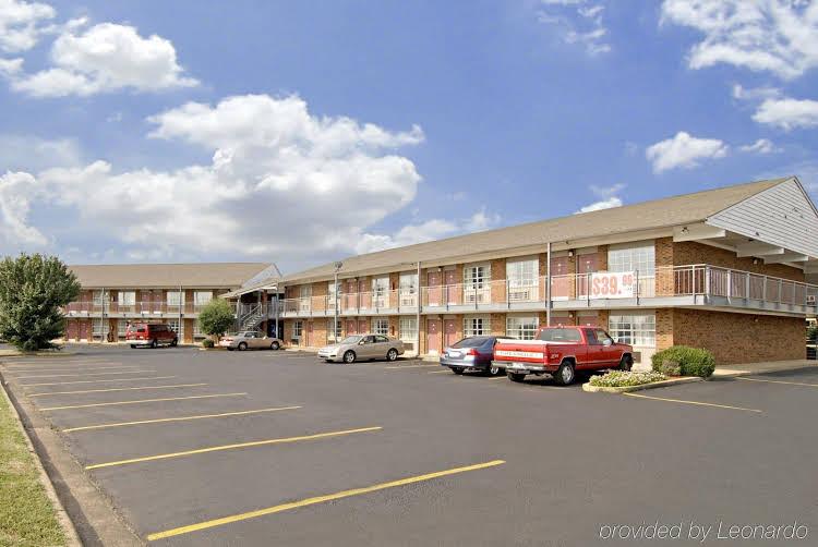 Americas Best Value Inn Jonesboro - photo 2