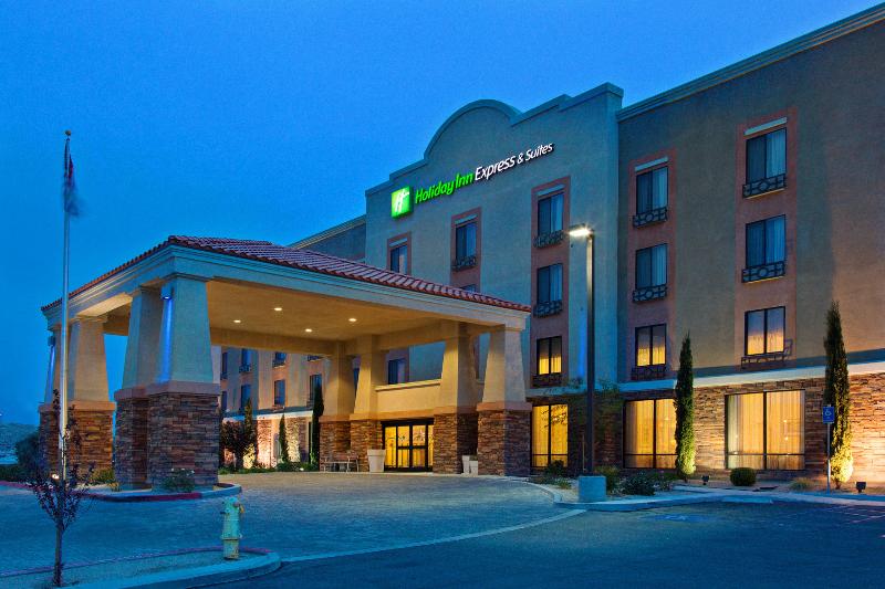 Holiday Inn Express Hotel & Suites Twenty Nine Pal in Twentynine Palms, United States