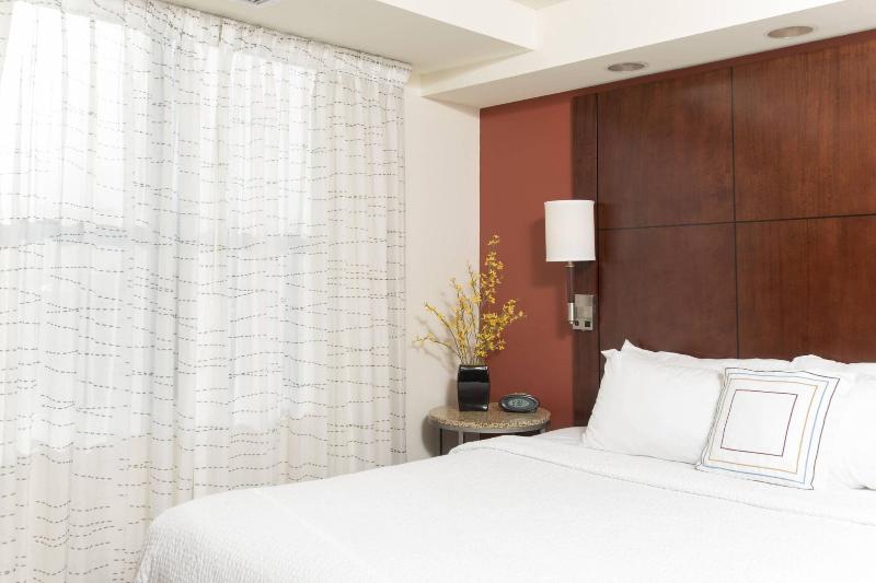 Residence Inn Marriott Moline - photo 34