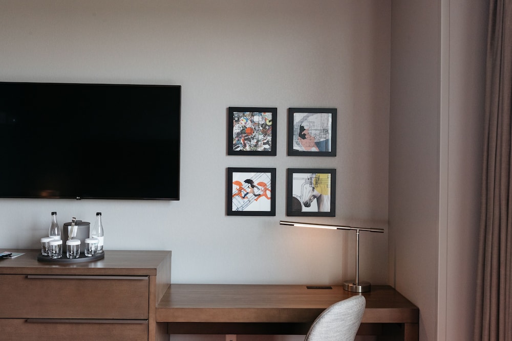 Revel Hotel Des Moines Urbandale Tapestry Collection by Hilton - photo 13