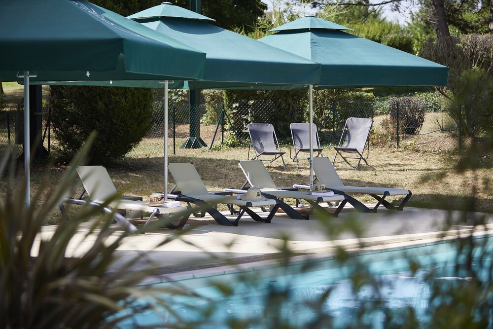 La Flambée — hotel near Dijon Longvic airport