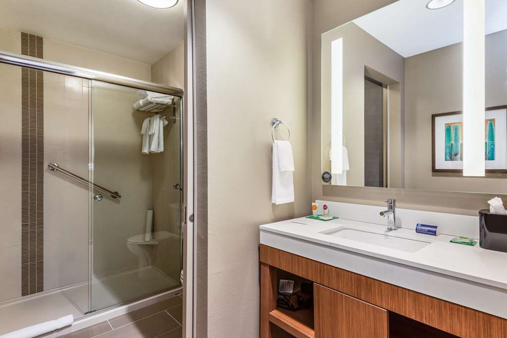 Hyatt Place Tampa Wesley Chapel - photo 31