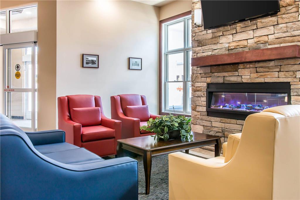 Quality Inn & Suites Houghton Downtown - photo 7