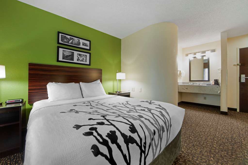 Sleep Inn & Suites Omaha Airport - photo 11