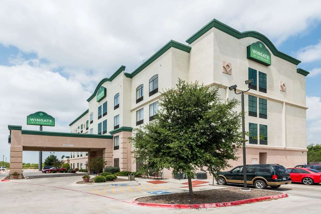 Wingate by Wyndham New Braunfels — hotel in New Braunfels