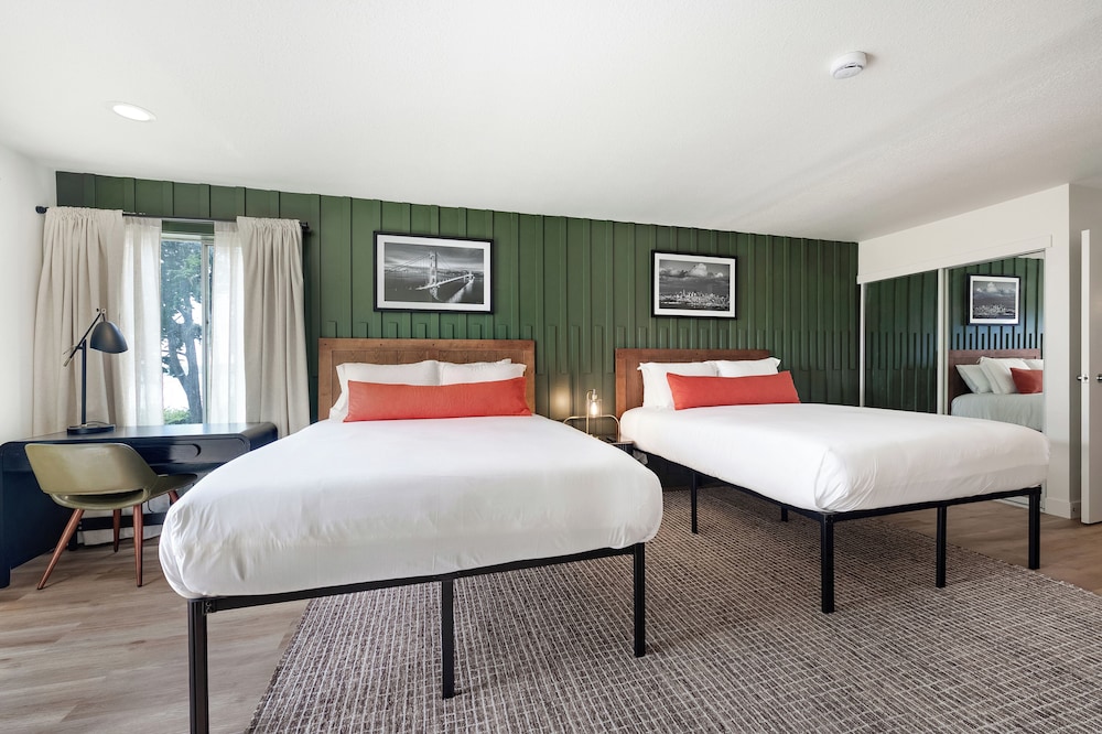 Bodega Coast Inn and Suites - photo 30