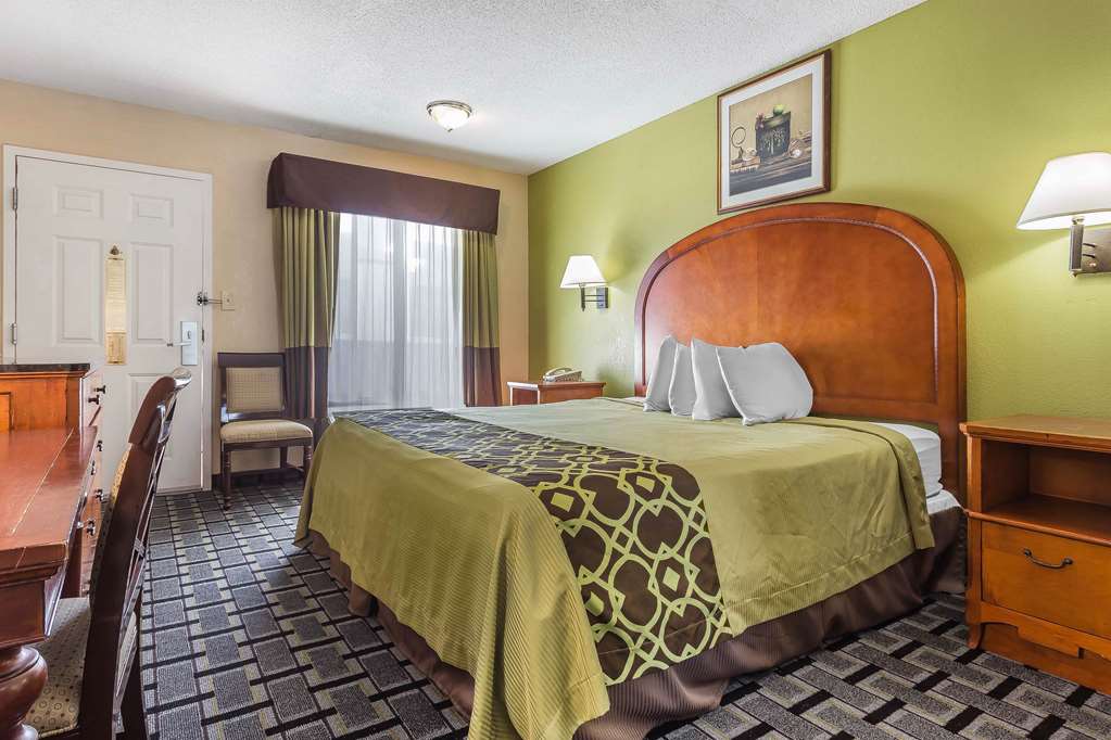 Rodeway Inn Augusta South - photo 15