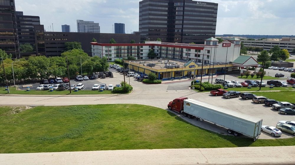 Ramada Dallas North in Dallas, United States