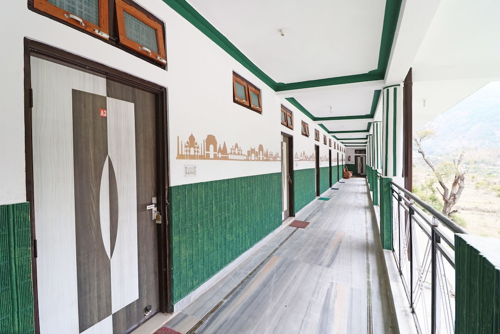 OYO 29369 Narayana Hotel and Resort — hotel in Uttarkashi