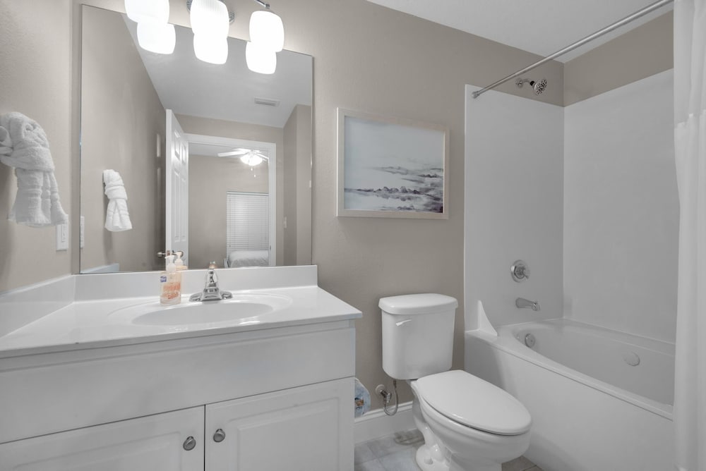 Majestic Beach Towers 1 605 - photo 7