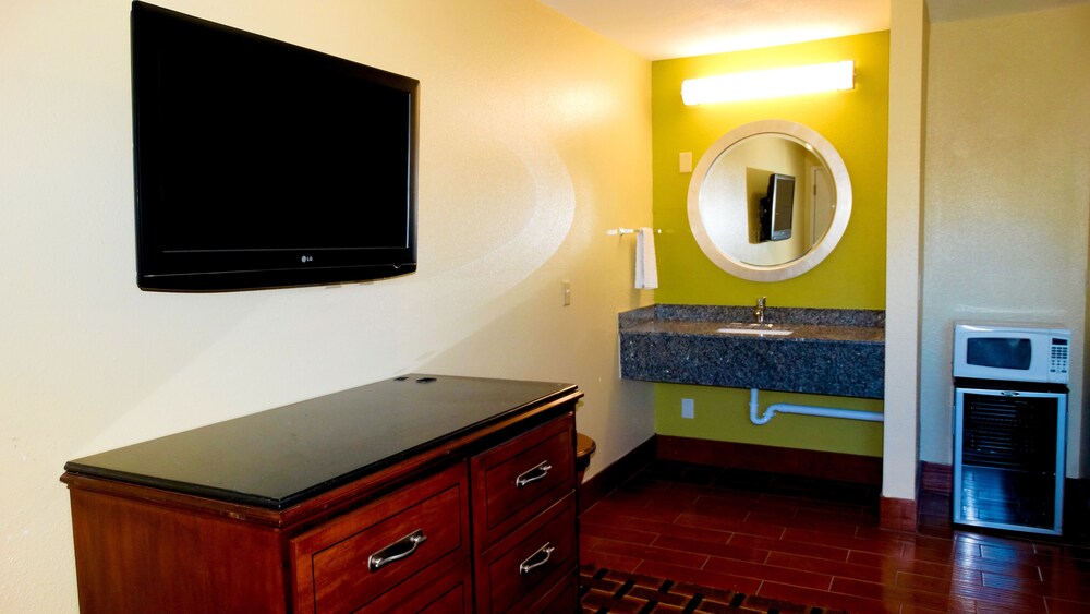 Motel 6 Savannah Ga - photo 13