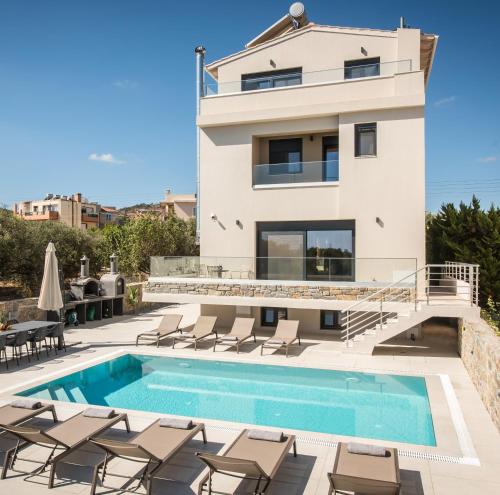 Luxury Villa Marelina — 4-Star Luxury Hotel in Hersonissos, Greece