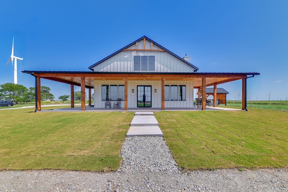 Rural Home W Hot Tub 7 Mi To Winery And Golfing 22250934 — Muenster