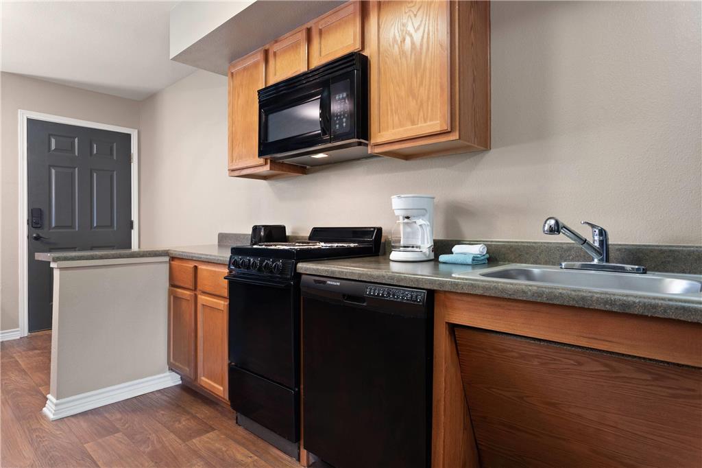 Eagle's Den Suites Carrizo Springs a Travelodge by Wyndham - photo 15