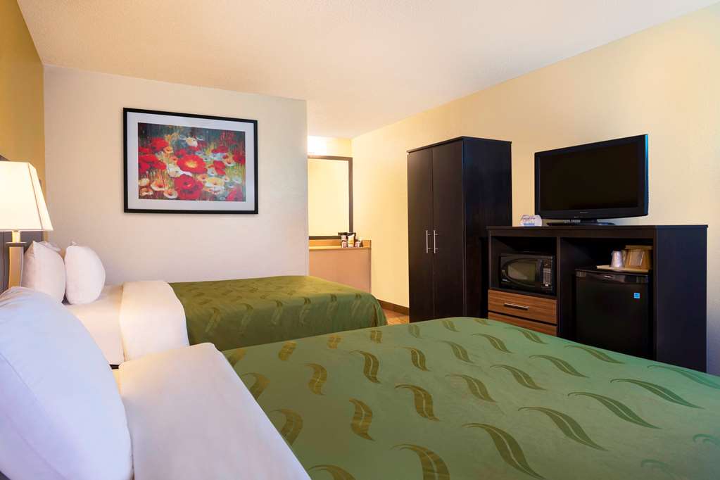 Quality Inn at Arlington Highlands - photo 16
