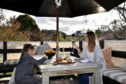 Tongariro Adventures — 4-Star Luxury Hotel in Turangi, New Zealand