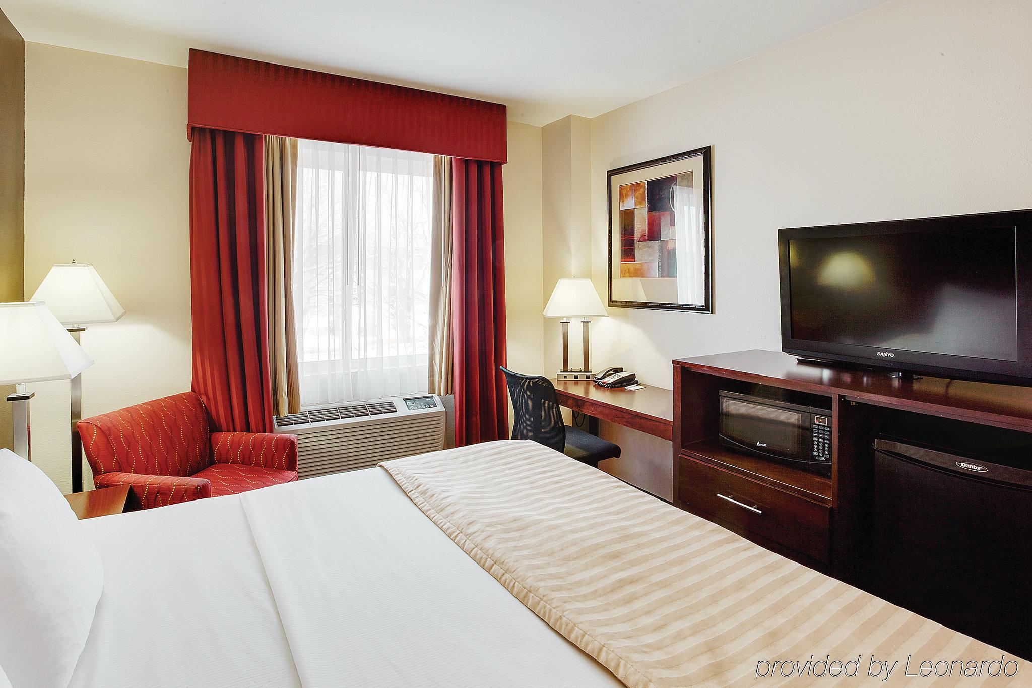 Jfk View Inn & Suites - photo 6