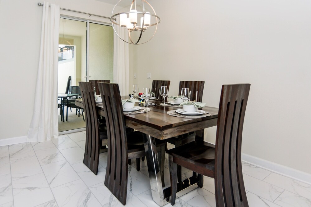 5 Bedrooms 4 Bathrooms Storey Lake 2373 Rt - photo 14