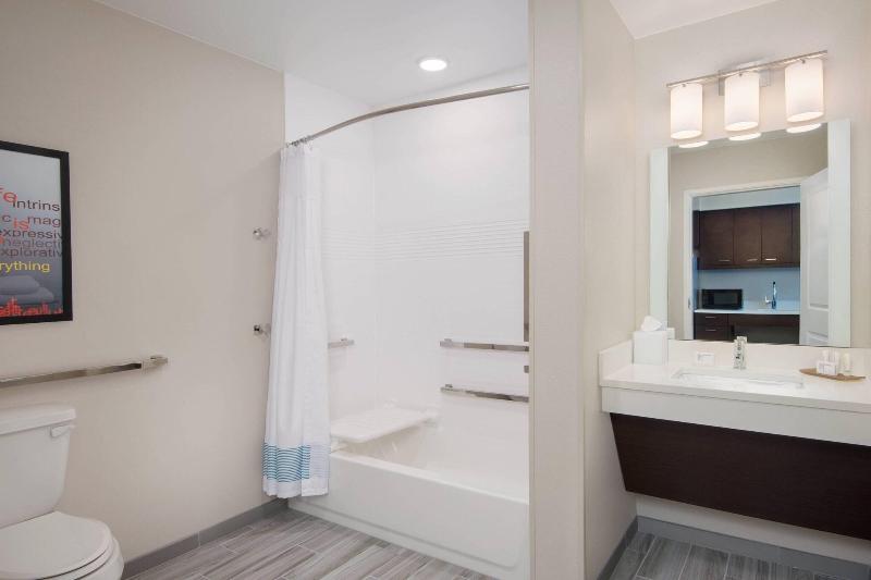TownePlace Suites by Marriott Niceville Eglin AFB Area - photo 32