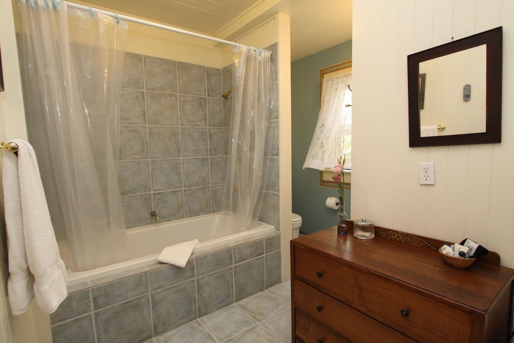 Napa Inn - photo 43