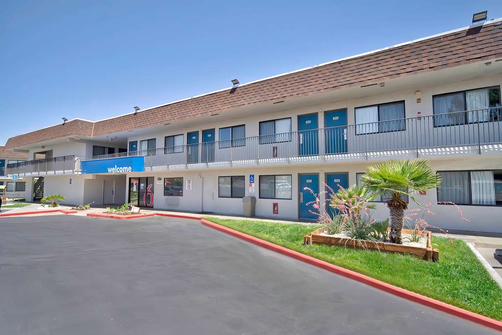 Motel 6 Palmdale CA - photo 3