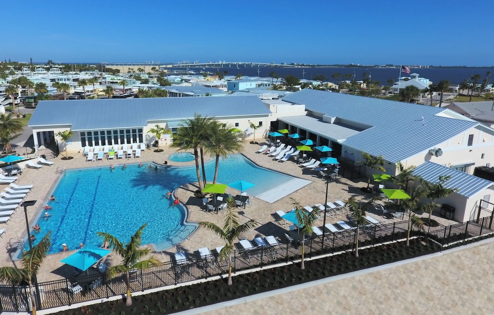 Ocean Breeze RV Resort - photo 18