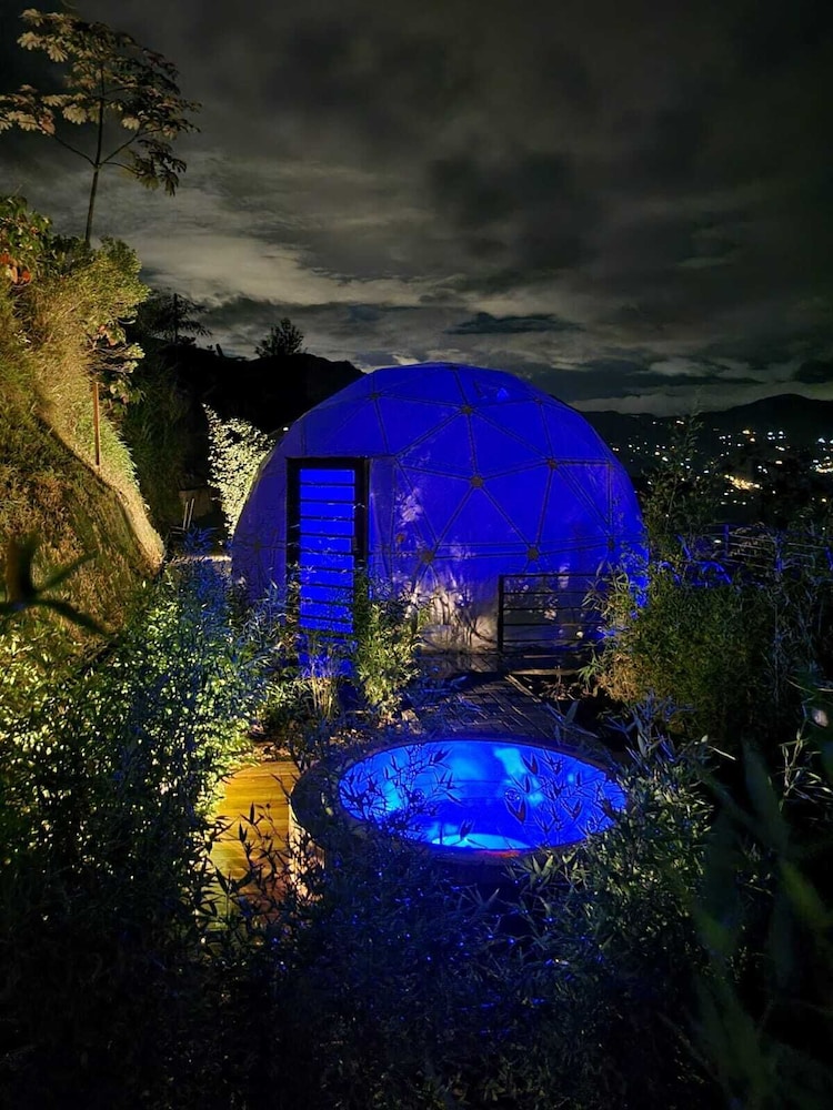 Solaris Glamping Exclusive — hotel in Tena