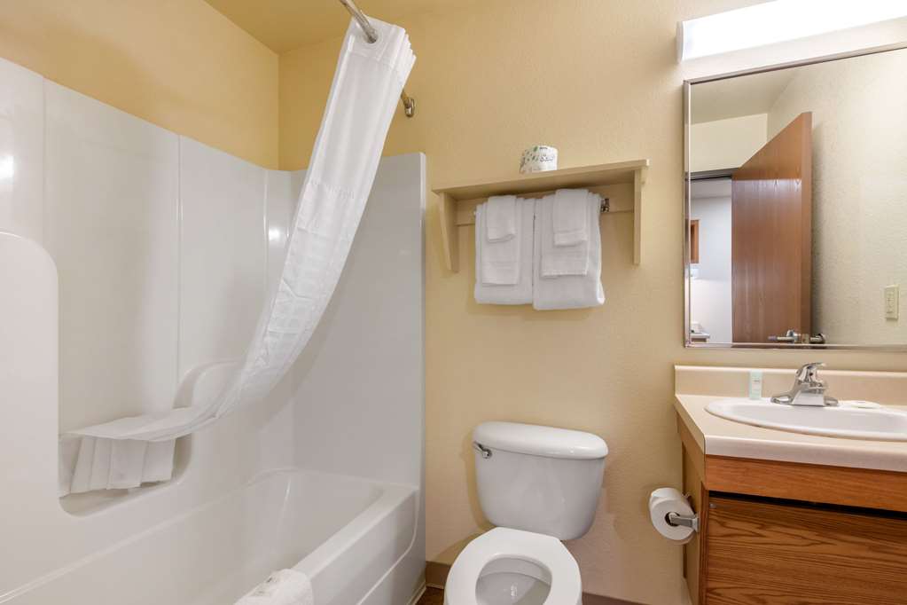 Suburban Studios Huntsville University Area - photo 15
