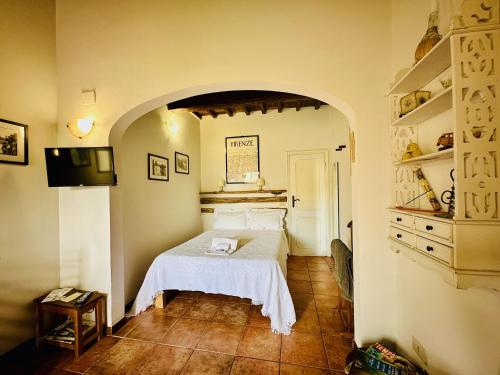 Florence Near Santa Maria Novella Apartment — 4-Star Luxury Hotel in Florence, Italy
