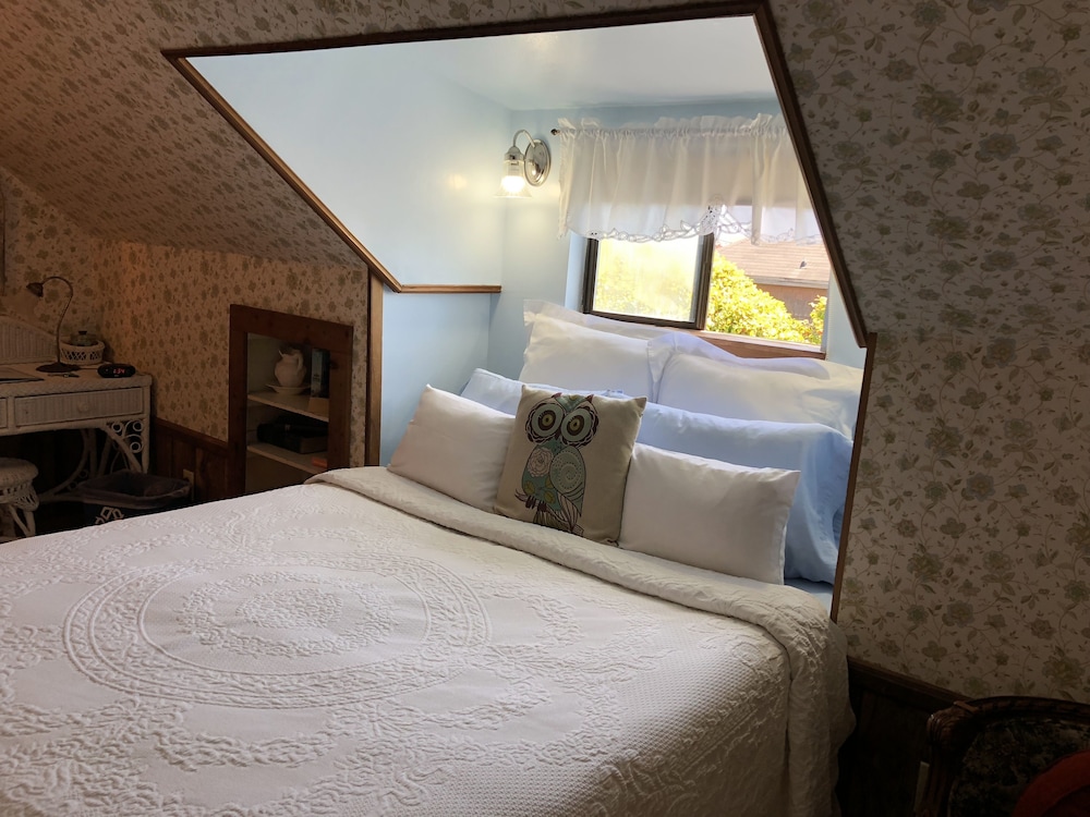 Country Inn Bed and Breakfast - photo 8