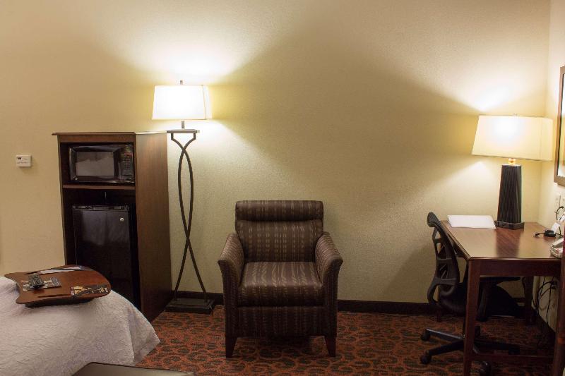 Hampton Inn Junction City - photo 163
