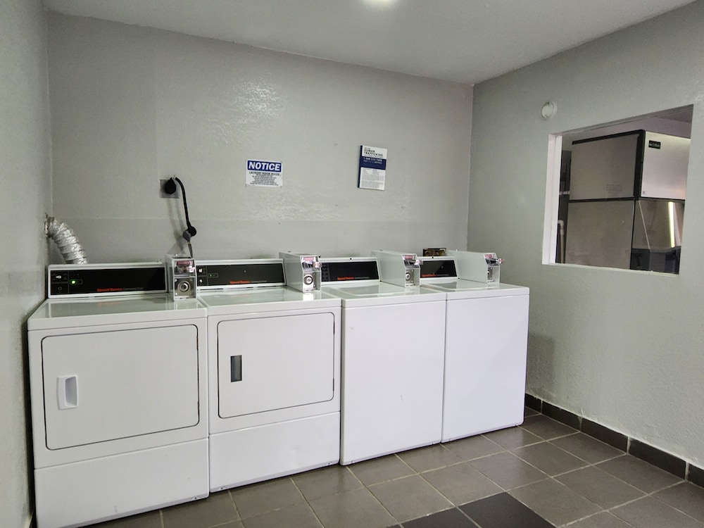 Motel6 North Little Rock AR - photo 38