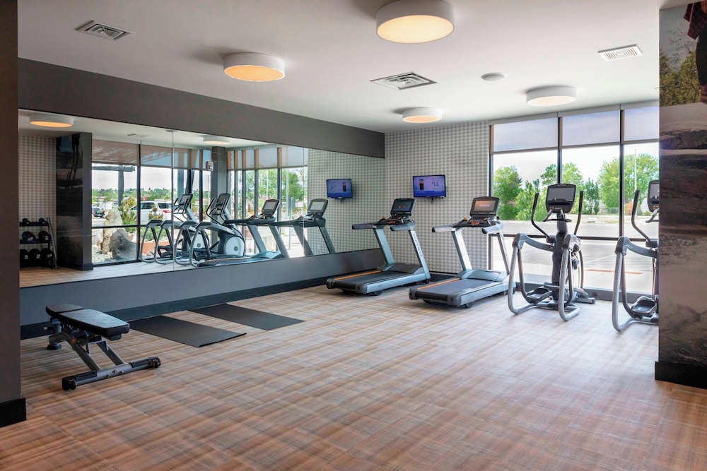 SpringHill Suites by Marriott Great Falls - photo 15