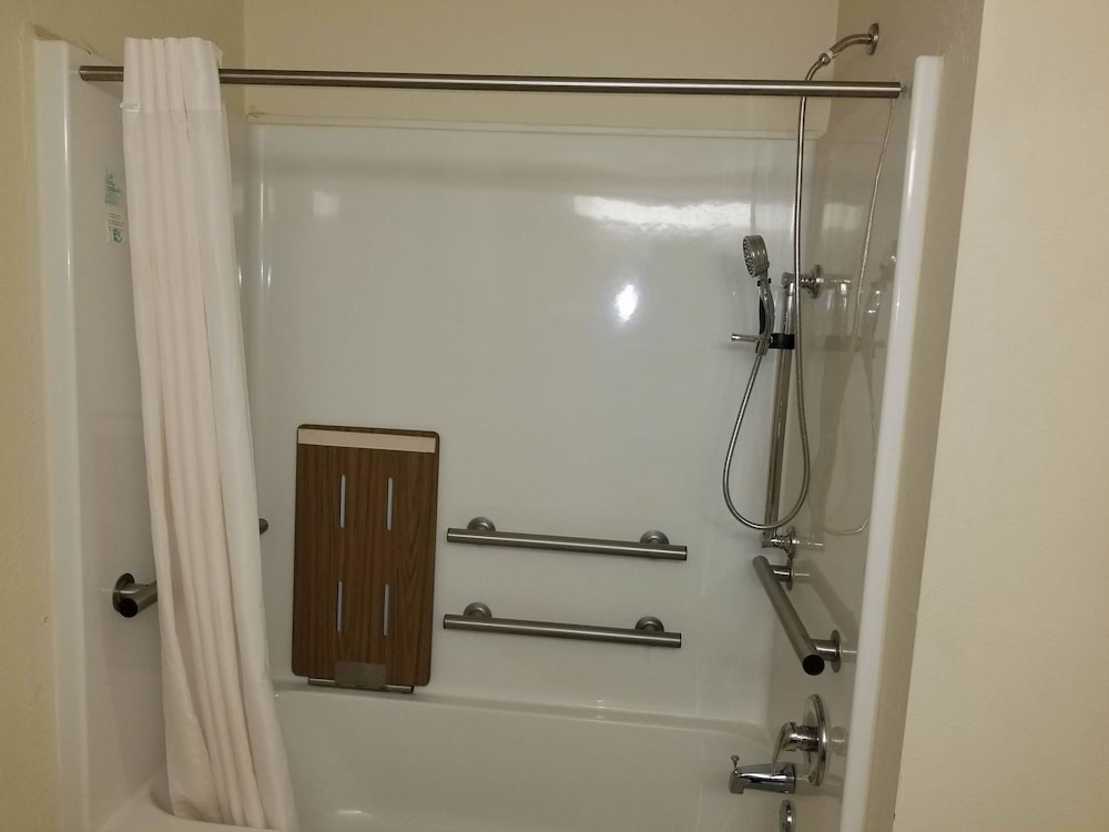 Home Inn & Suites - photo 26