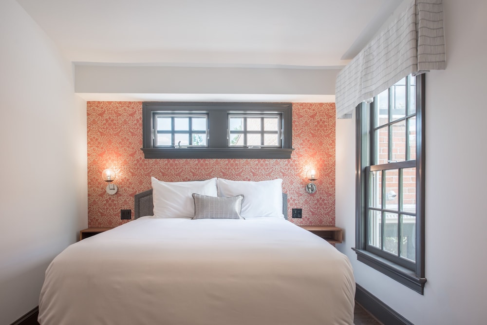 The Poppy Georgetown - photo 4