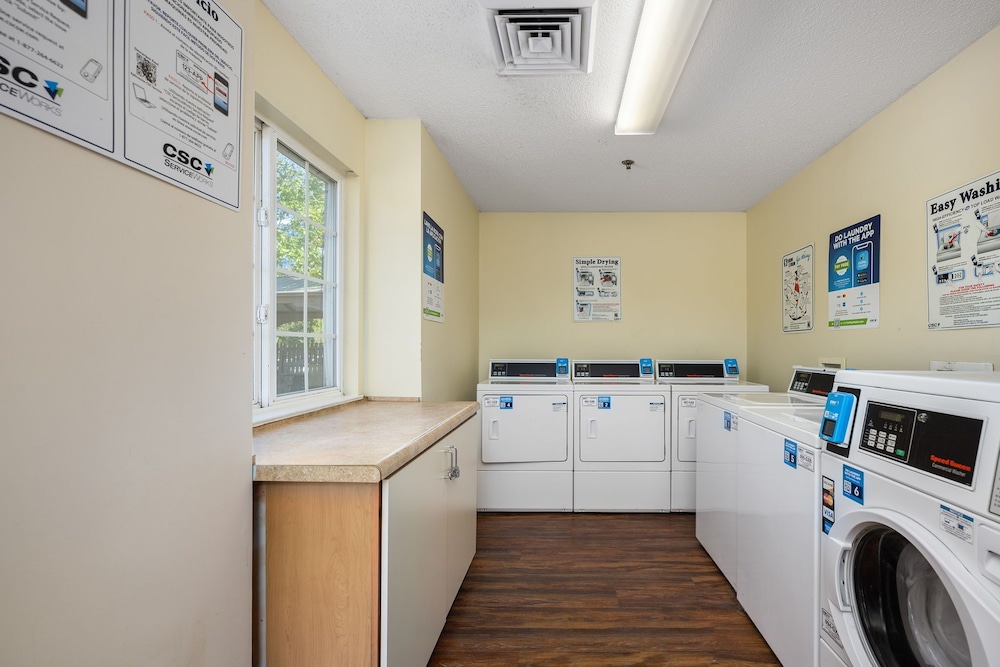 Affordable Suites Fredericksburg - photo 23