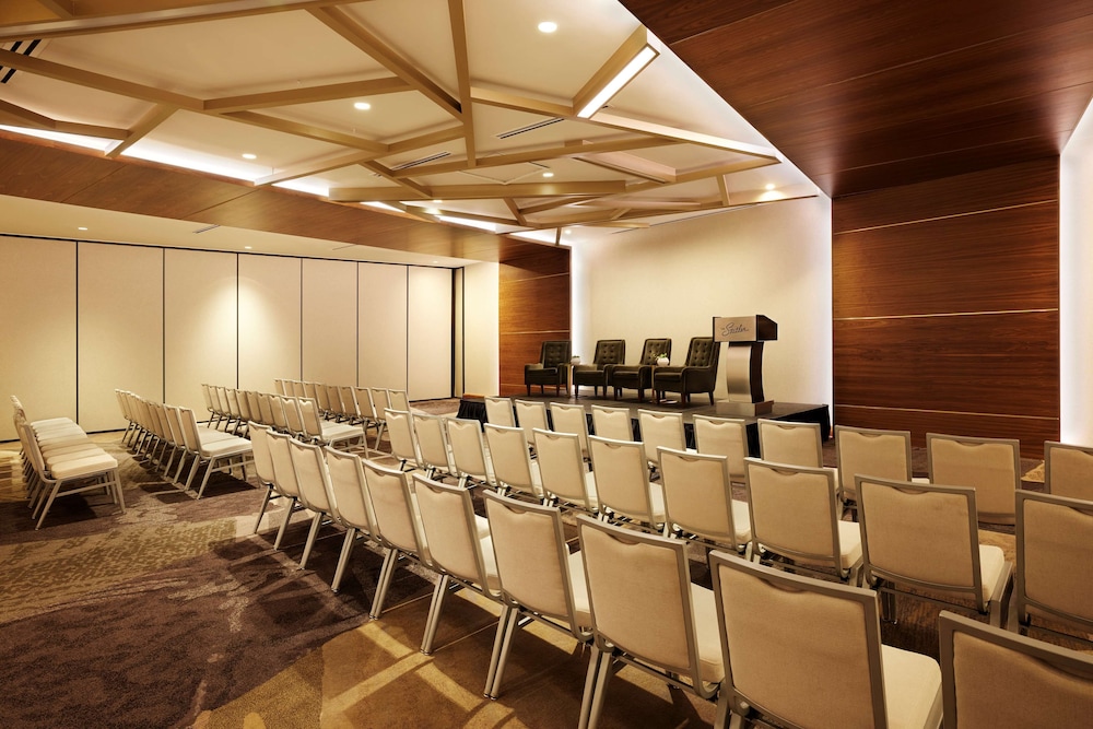 The Statler Dallas Curio Collection By Hilton - photo 105