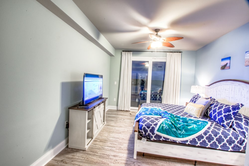 Laketown Wharf Resort by Aneliya's Rentals - photo 229