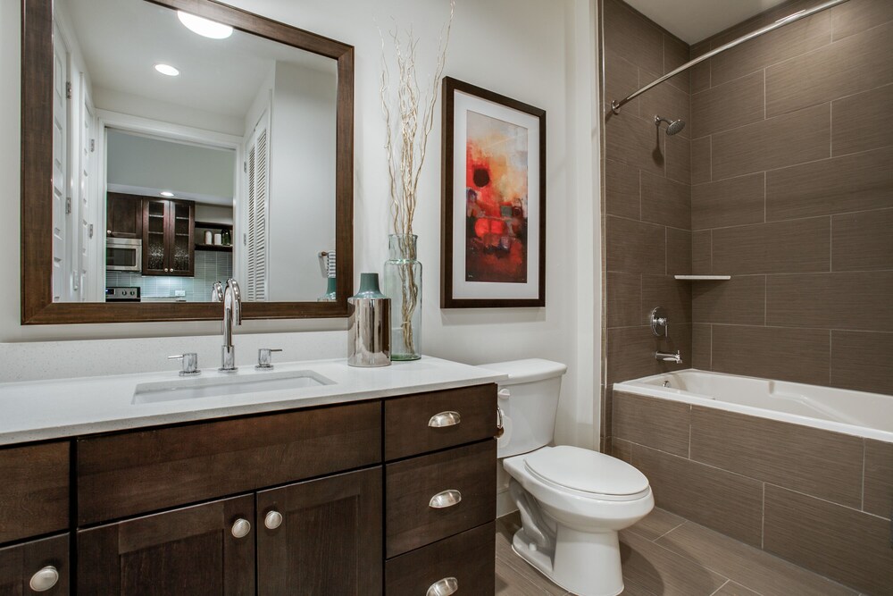 The Guild Uptown Mckinney Ave - photo 21