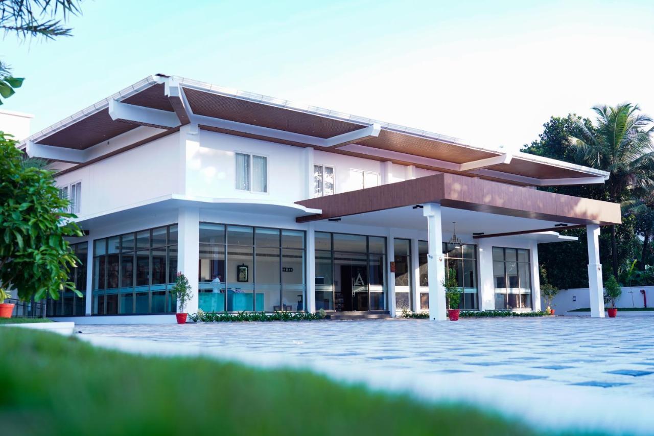 Ark Hotel And Convention Centre in Palghat, India