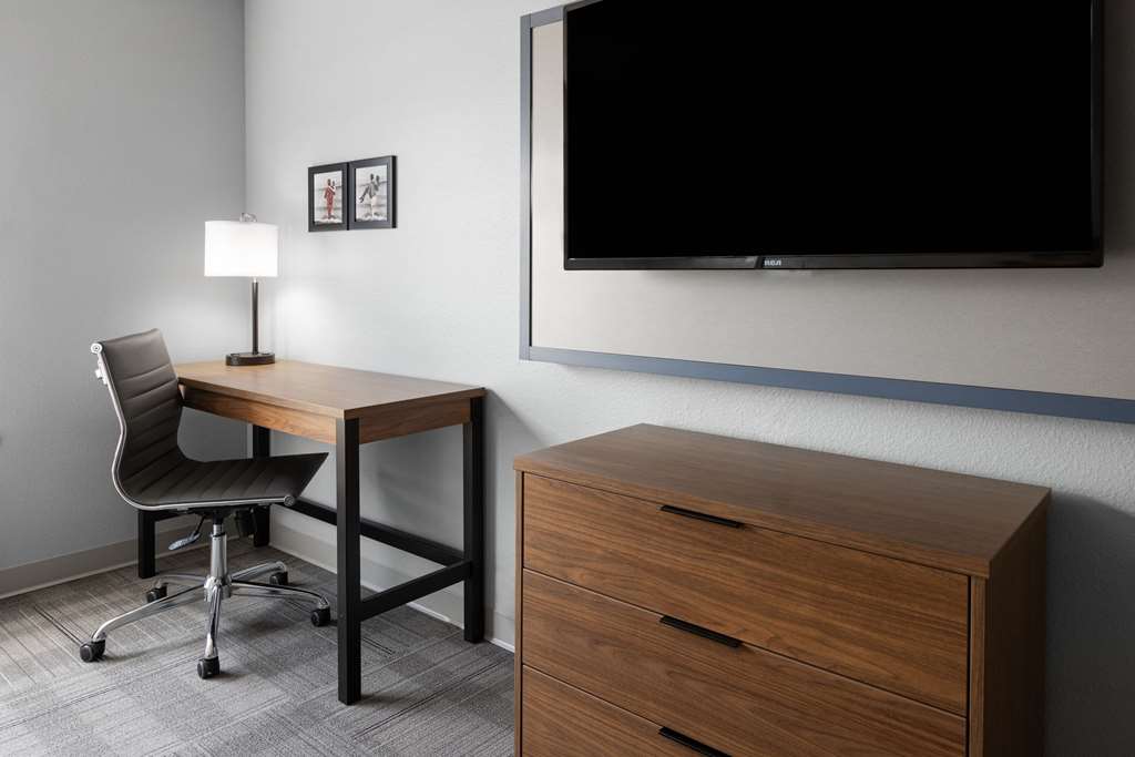 AmericInn by Wyndham Iron Mountain - photo 13